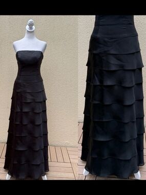 Lazaro black strapless ruffles maxi dress.SZ.16